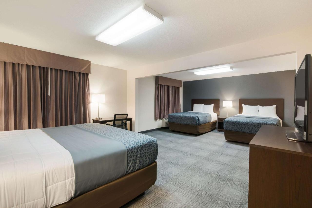 Econo Lodge Williston Extérieur photo