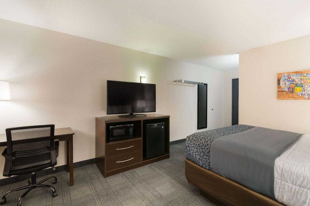 Econo Lodge Williston Extérieur photo
